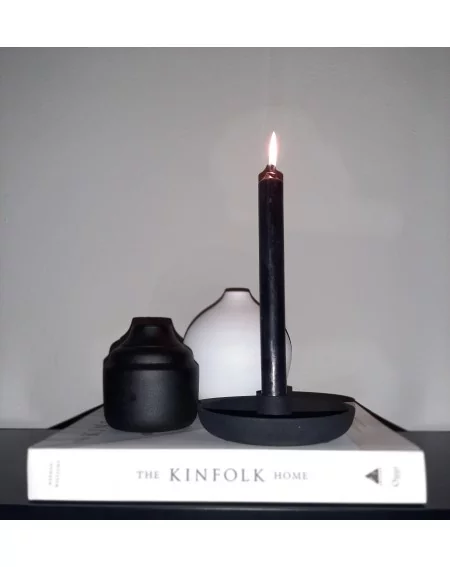 Vysoká sviečka čierna,  19,5 cm